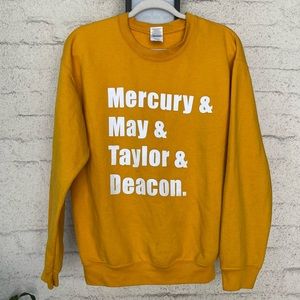 “Queen” Crew Neck Sweatshirt Mustard Yellow